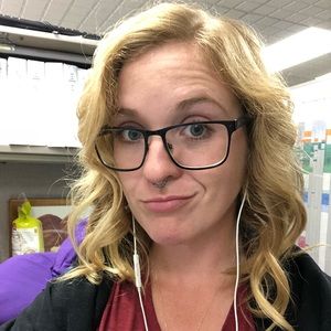 Meet your Posher, Lucy